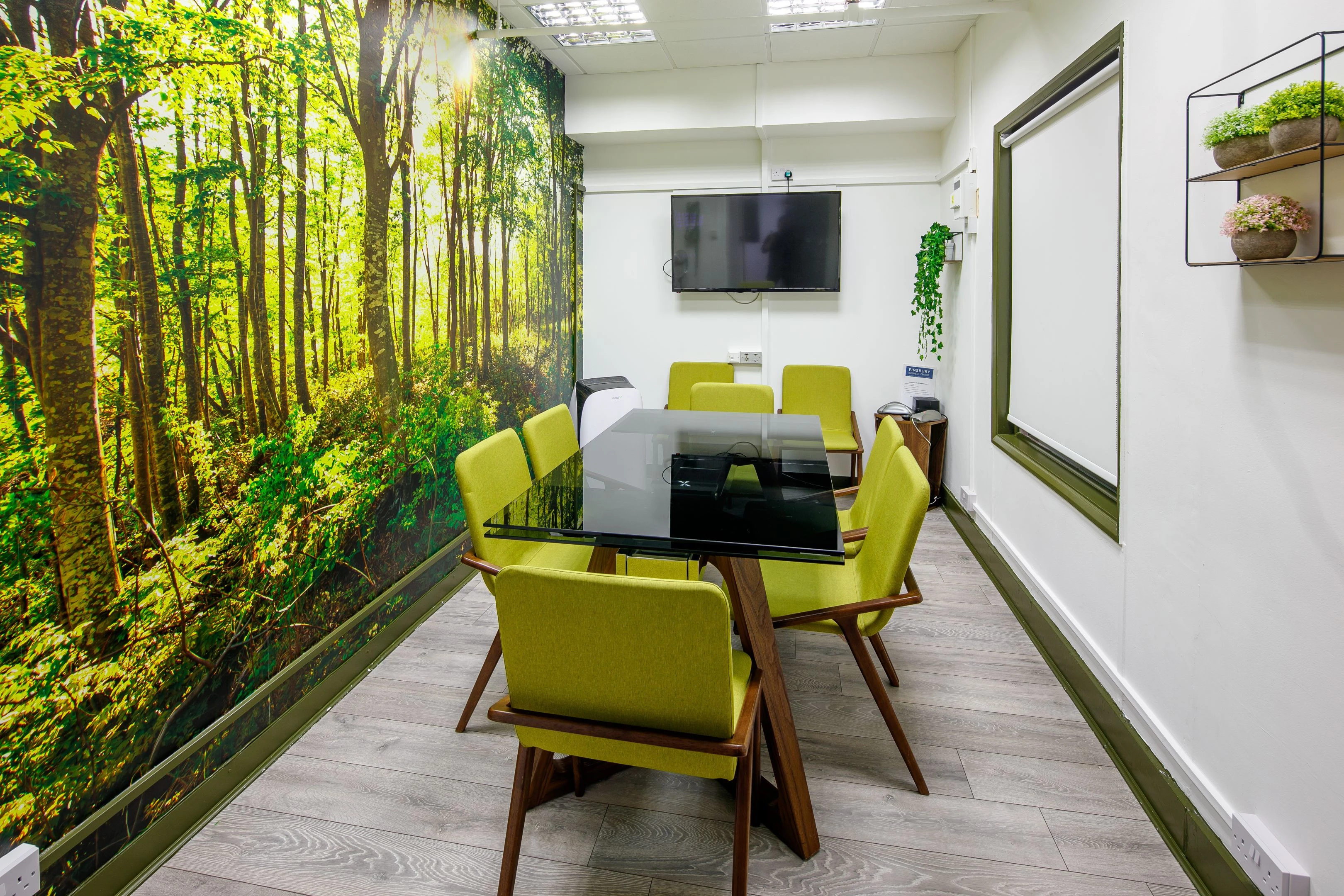 6278f2769d9e72723 at The Jungle Meeting room in London, United Kingdom