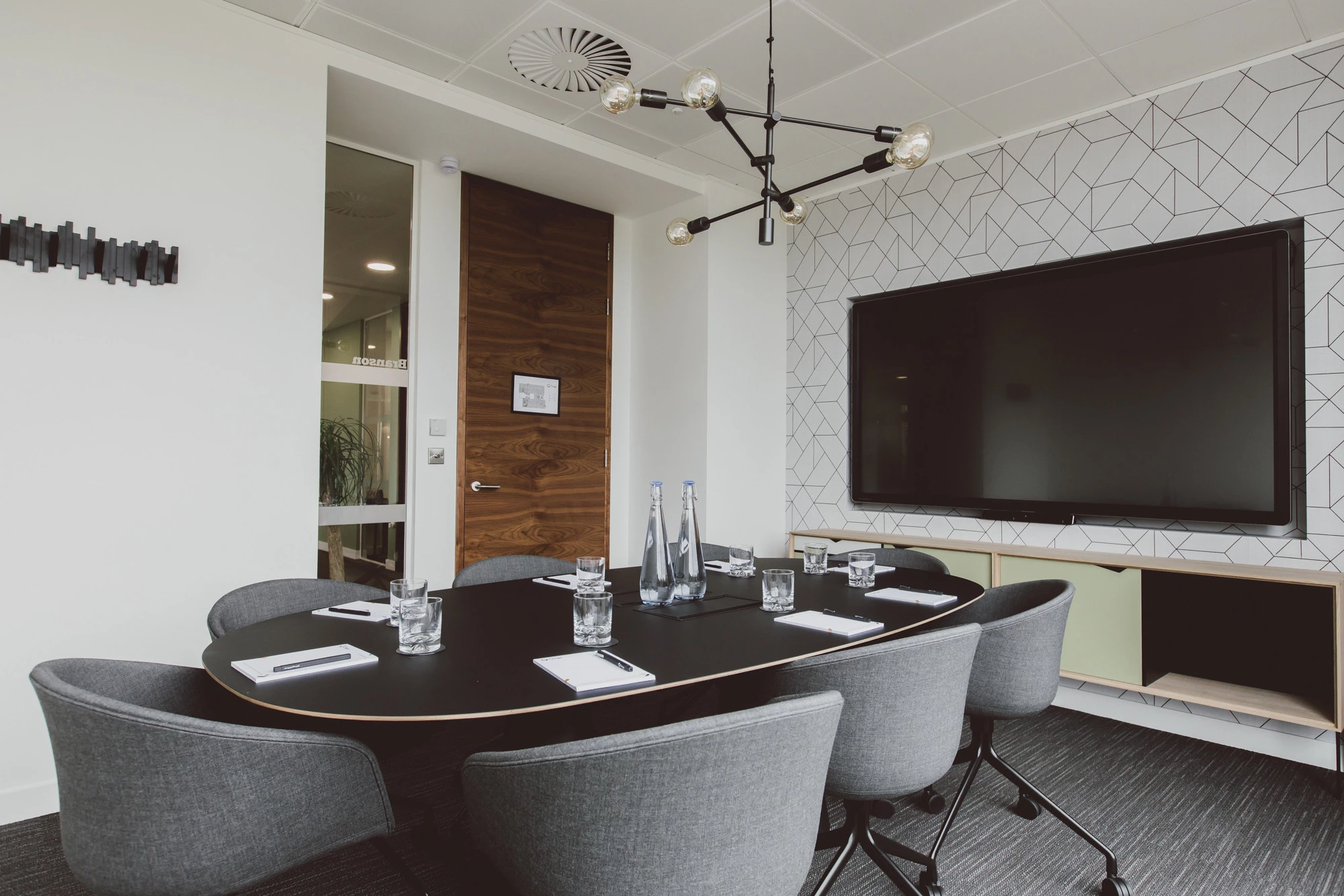 62951b2d341e49ab0 at Branson Meeting Room Meeting room in Hayes, United Kingdom